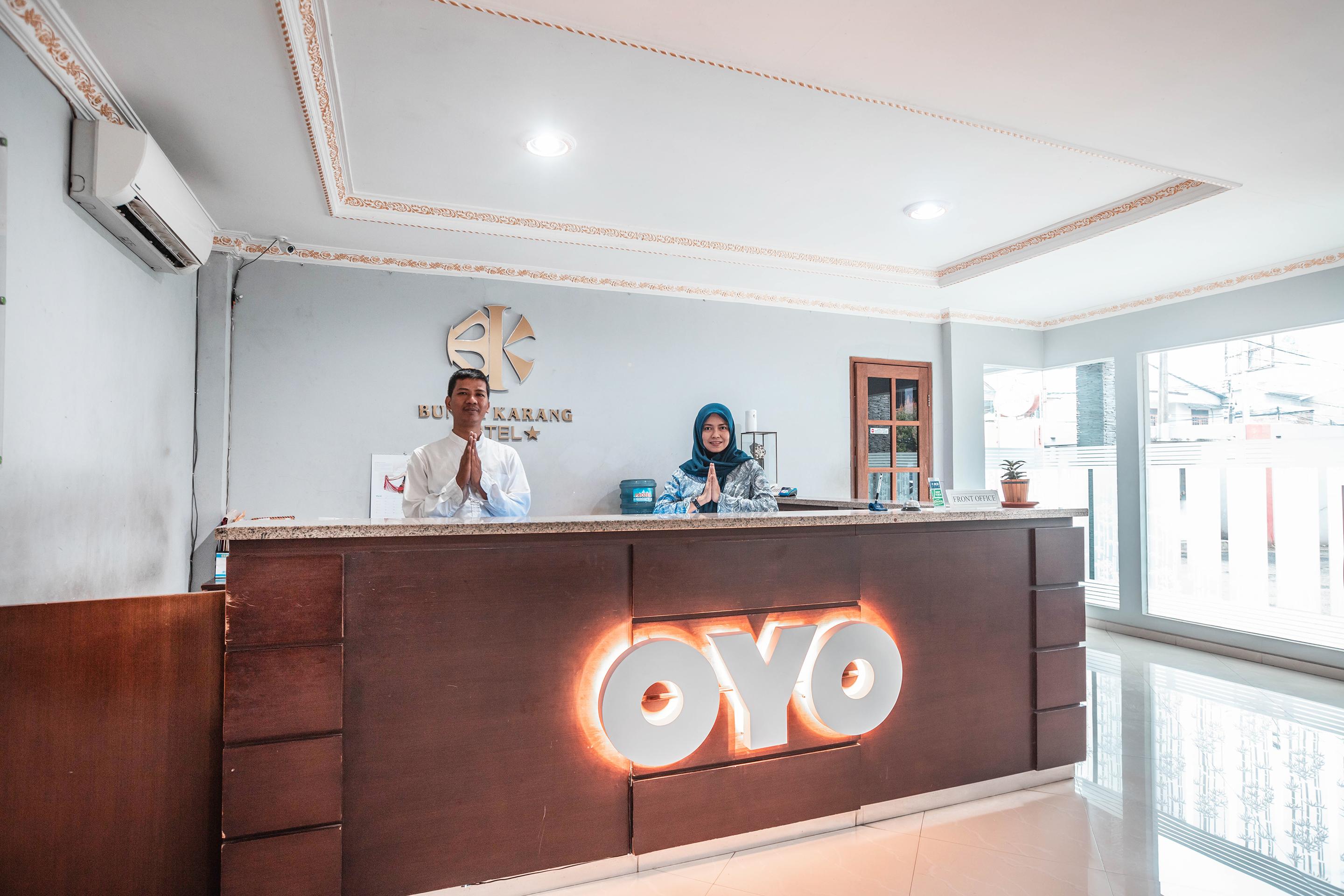Super Oyo 686 Bunga Karang Hotel Bekasi Exterior foto